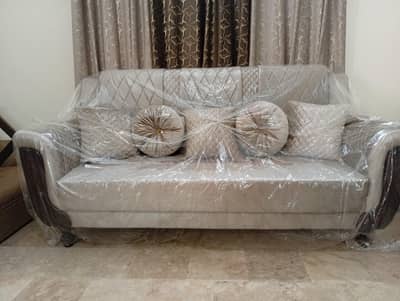 7 seater sofa brand new
