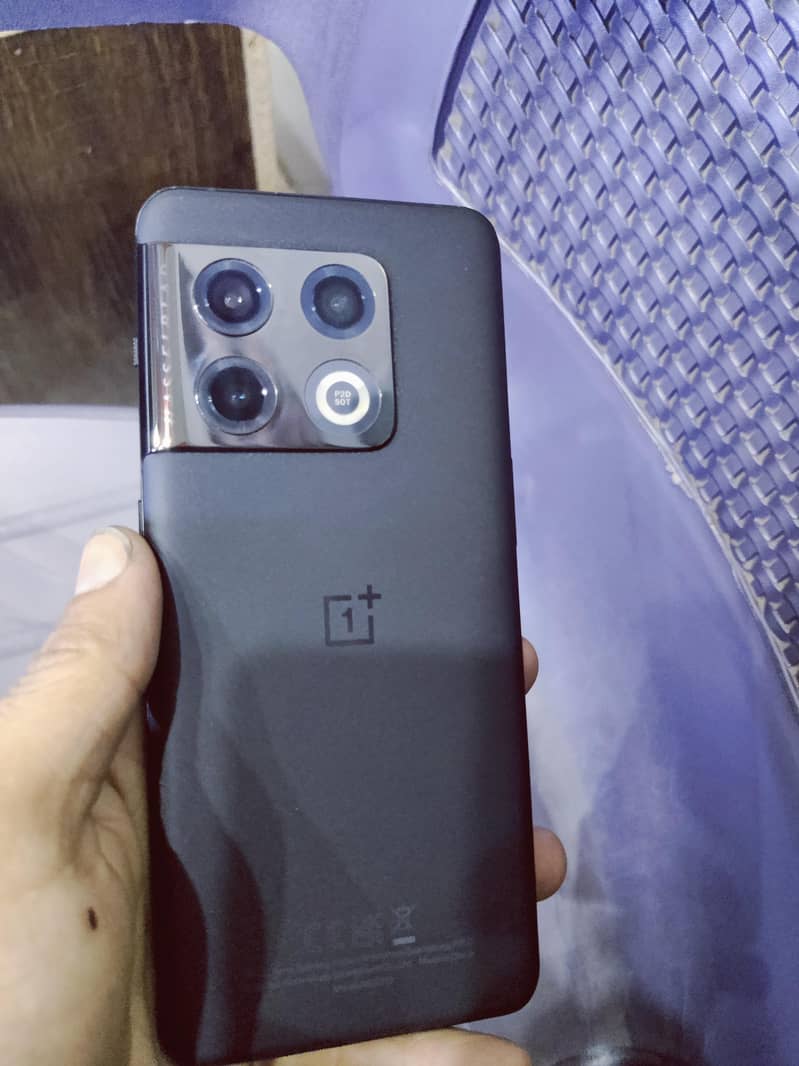 OnePlus 10 pro 0