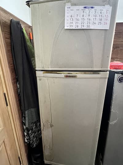 Dawlance fridge for sale
