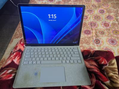 Microsoft surface inter (R) core (TM)i5-8350U CPU 1.70GHZ