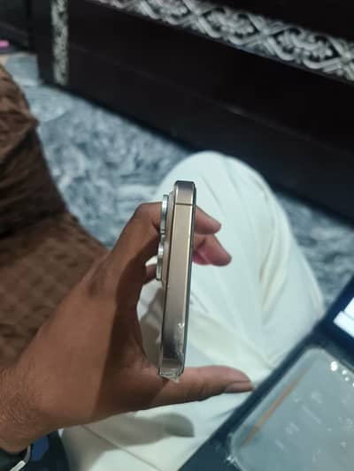 iPhone 16 Pro Max JV 256 GB Full Box