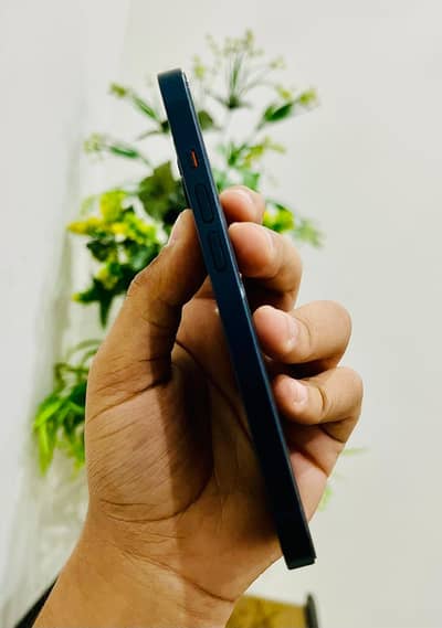 Iphone 13 Non PTA J. V