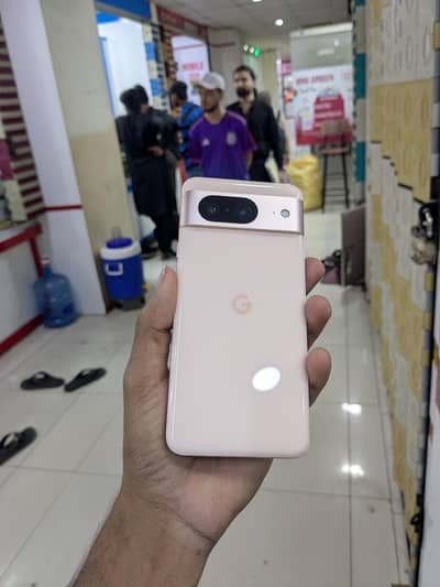Google pixel 8