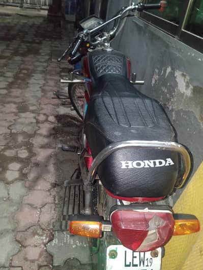 Honda  cd 70 for sale