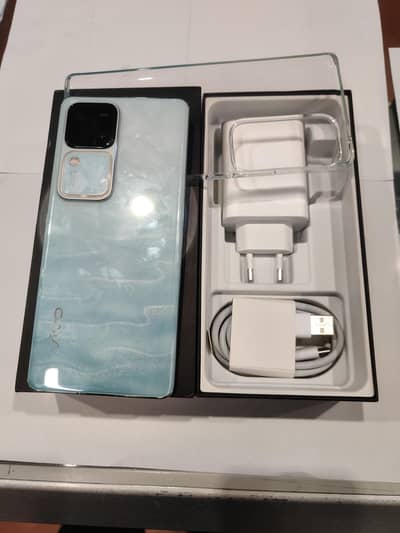 vivo V30 12/256