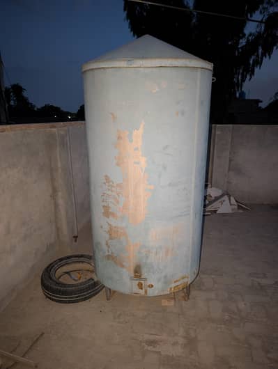 Parrolaa for Wheat Storage