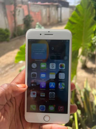 Iphone 7puls 128 GB my WhatsApp number 0370-36-59-905