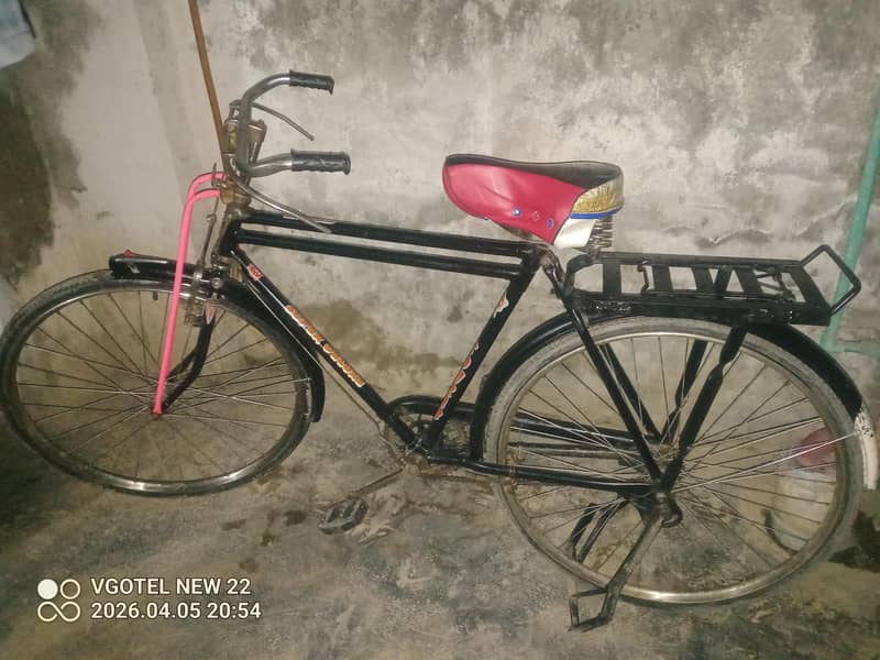 سائیکل فروخت 15 ہزار میں 4