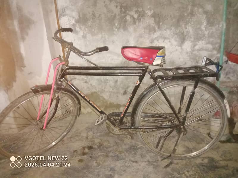 سائیکل فروخت 15 ہزار میں 6