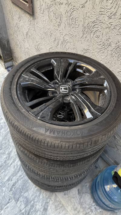 Civic Rs turbo wheels 17 inch with Yokohama advan db fresh tyres