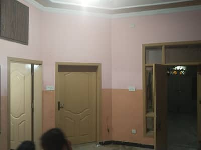 Ghouri town pH 5b ground Floor water Tanker electrity Available