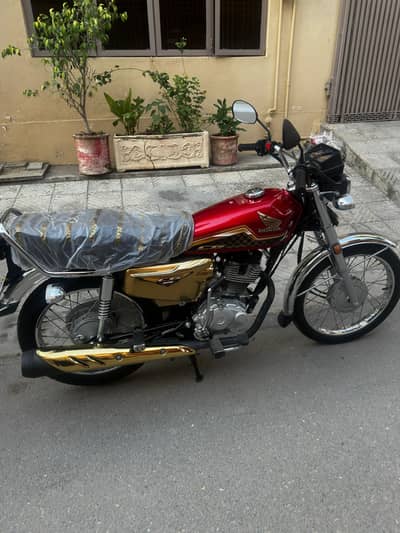 Honda CG 125 Gold Edition | Model 2024 | 2800 KM Use Bike | New Honda