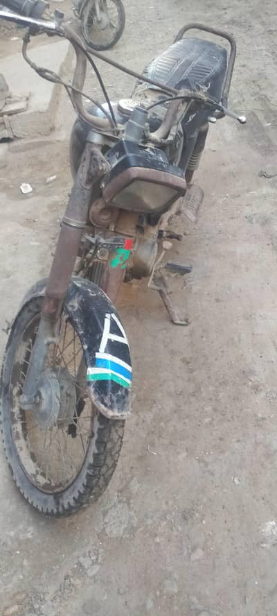 unique 70 cc karachi number bike for sale