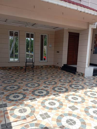 1 knal brand new first entry full house