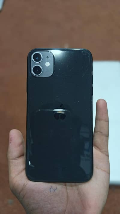 iphone 11  128Gb exchange possible