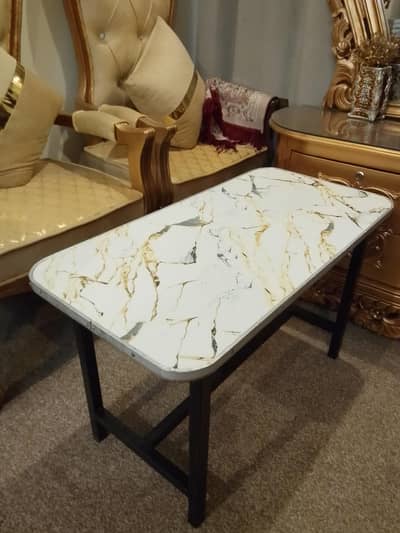 Kids All round Table for sale