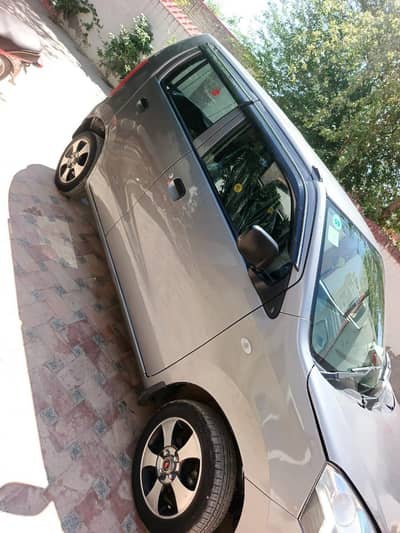 Urgent sell rate Bhoot munasib he wtsap only this number 03264550988