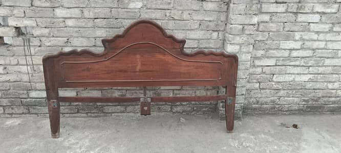 bich k bhatty ni  hen