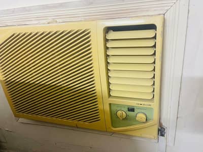 fortress window air conditioner good condition