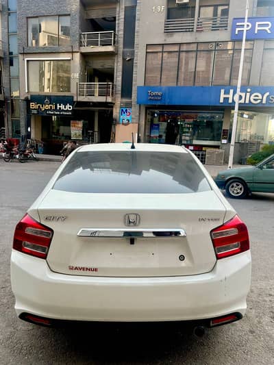 Honda City i-VTEC – Excellent Condition | Smooth Drive | Family Used