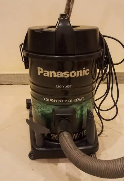 Panasonic Vacuum Cleaner Model. MC-YL633