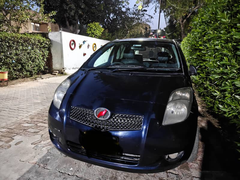 Toyota vitz 2006/8 in excellent condition - Cars - 1112635388