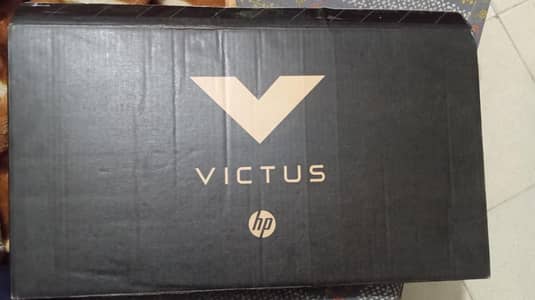 HP Victus 15 - Core i7 13th Gen 16GB/512GB - RTX 5060 8GB