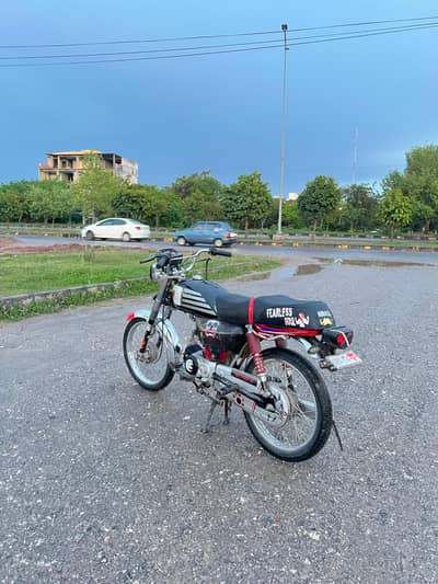 United 70  with double samn also exchange with 125