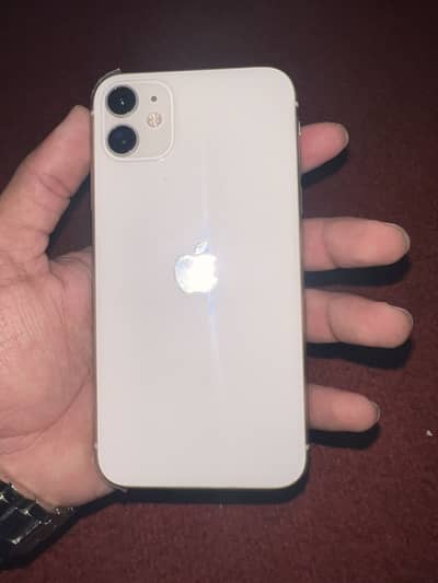 Iphone 11 —64GB.   non pata (bypass)