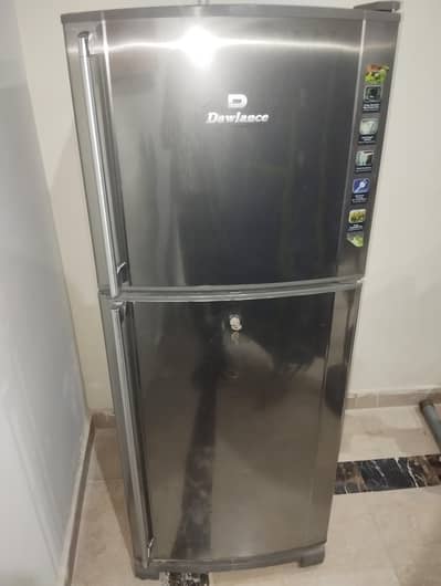 dawlance refrigerator