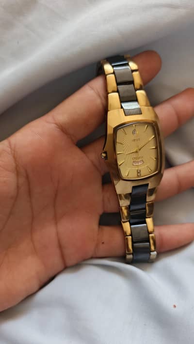 Best watch for formal and casual wear