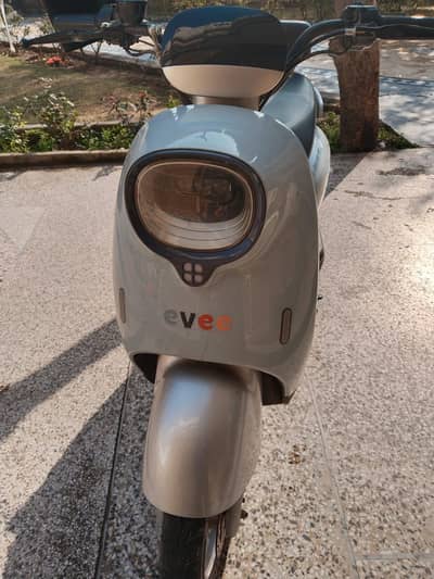 electric scooty