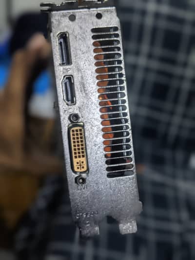 Faulty GTX 760 2gb repairable not dead
