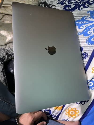 Apple’s MacBook Pro 15-inch, 2018