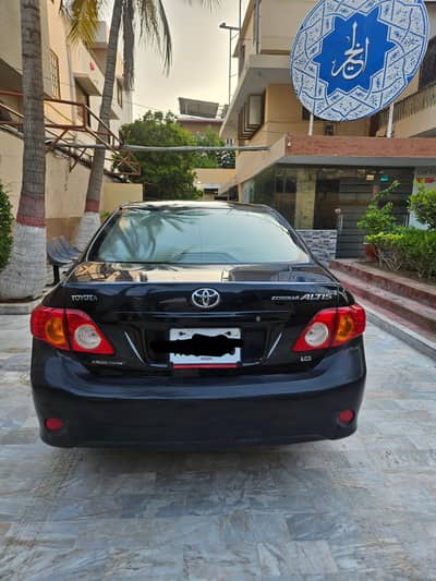 Toyota Corolla 1. . 8 Altis