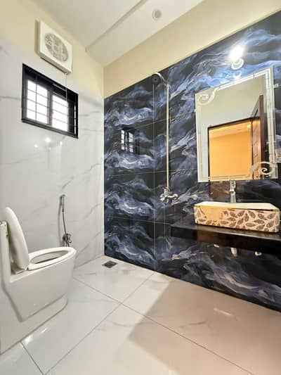 5Marla full house brand new for rent park view city Lahore