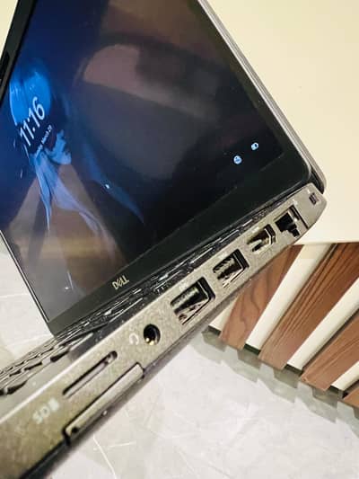 Dell Latitude 5400 - Full Specifications: Processor: Intel Core i5-836