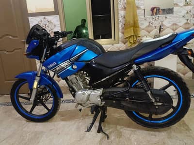 yamaha ybr 125  model 2017