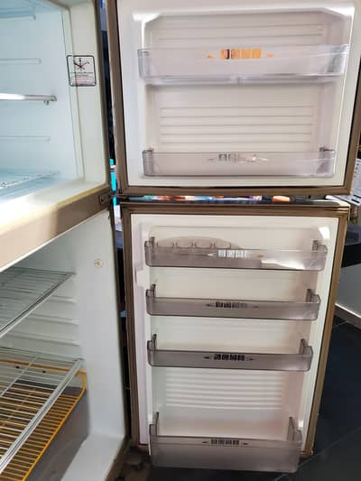 Dawalance refrigerator