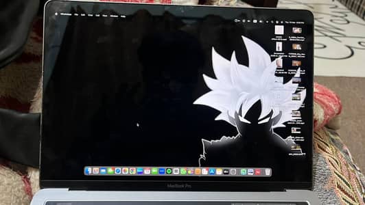 MacBook Pro 2017 | 13" | Touch Bar |