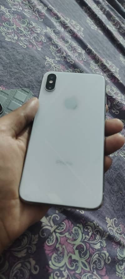 iPhone xs 64gb face id off hy