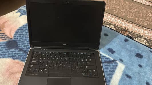 Dell core i7 4th gen 8gb ram 500 hdd