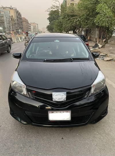 Toyota Vitz F 1.0 smile edition  Push Start