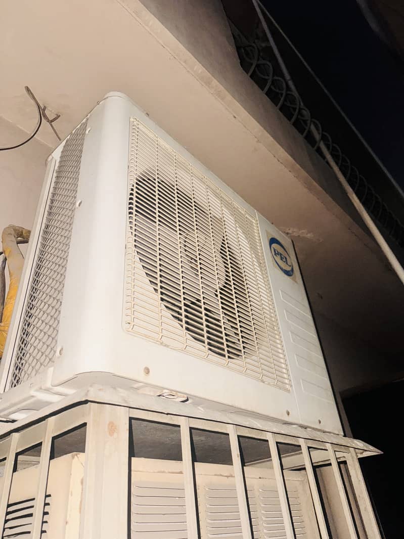 Working Split AC 1