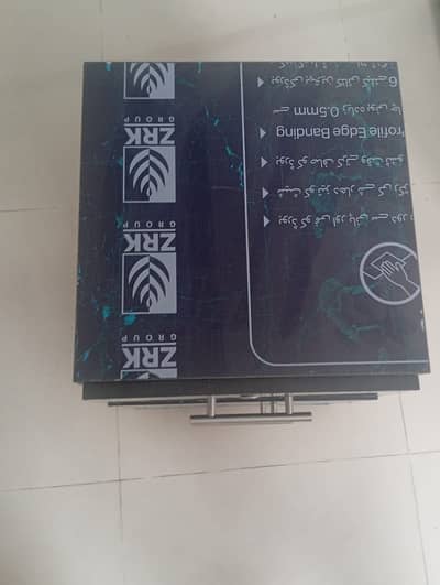 ZRK Furniture new with excellent condition, size 3x5, colour black