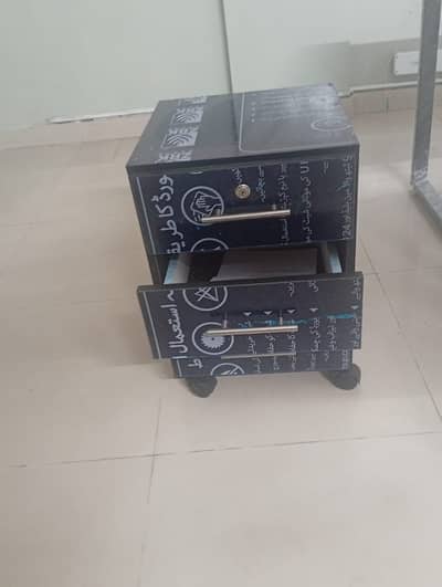 Urgent Selling ZRKFurniture new with excellent condition, colour black