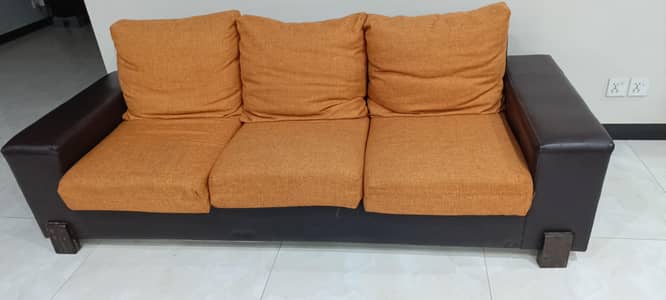 7 seats sofa