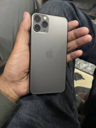 iPhone 11 pro 10 by 10