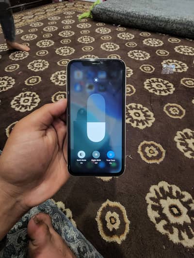 Good condition iphone 11 for sell