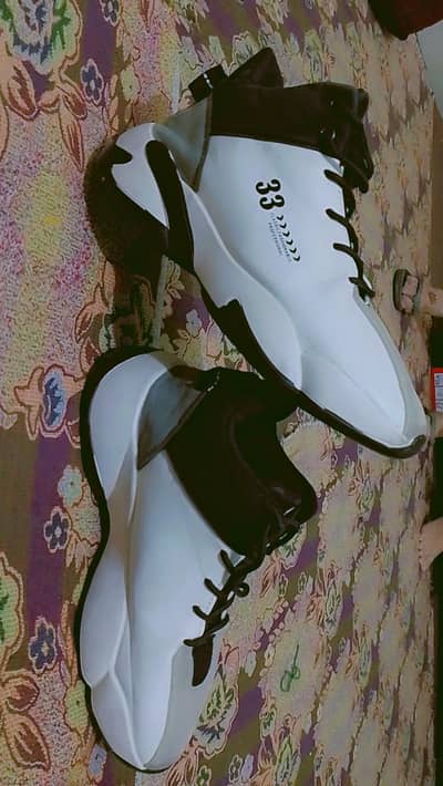 33 Classic Fashionable